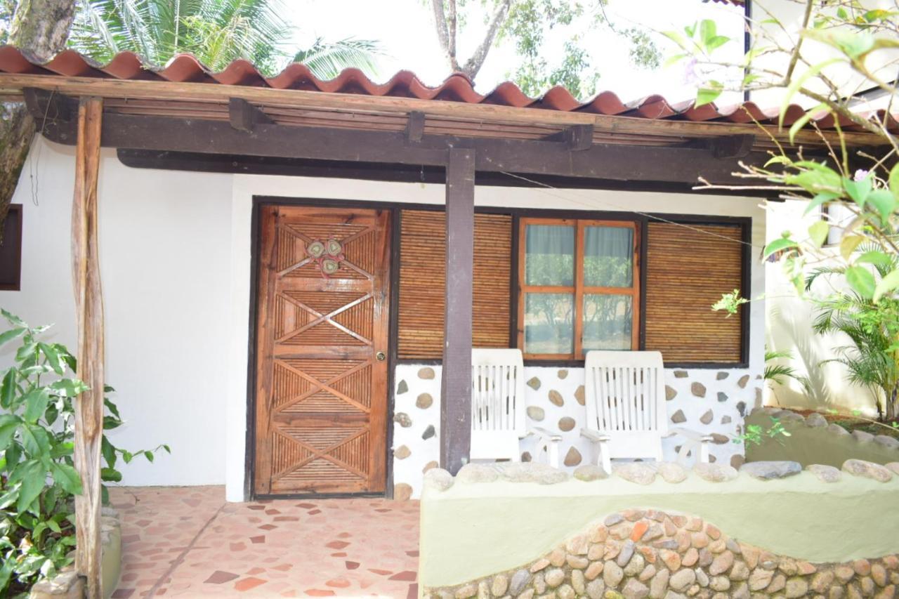 La Qhia Eco Retreat Hostel Santa Fe  Bagian luar foto