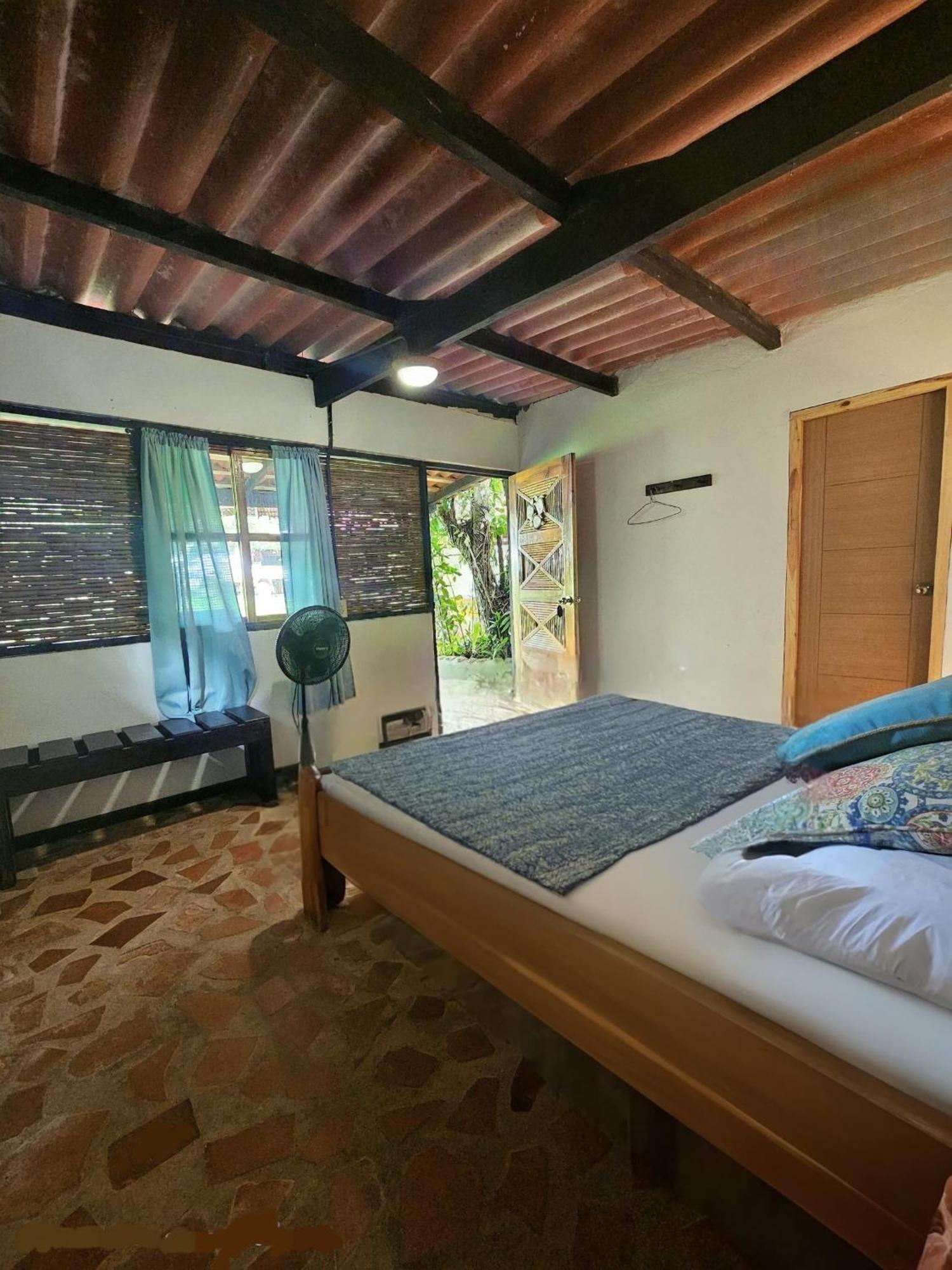 La Qhia Eco Retreat Hostel Santa Fe  Bagian luar foto