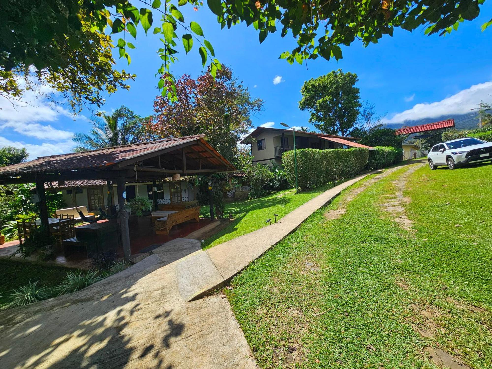 La Qhia Eco Retreat Hostel Santa Fe  Bagian luar foto